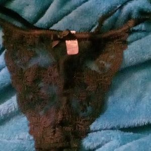 Shein lace panty with bow decor. Size large